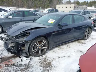 2016 Porsche Panamera 4 z VIN WP0AA2A79GL003724, wystawiony jako IAAI lot #41553849 z przebiegiem 80 551 mil mil oraz . Historia ofert i sprzedaży dostępna na DreamBid. Obrazek 18.