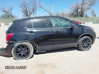2021 Chevrolet Trax LT with VIN KL7CJPSB0MB340466, listed as a IAAI auction lot 42044241 with 27,019 mi miles. Bid and sale history available at carsss.com. Image 13.
