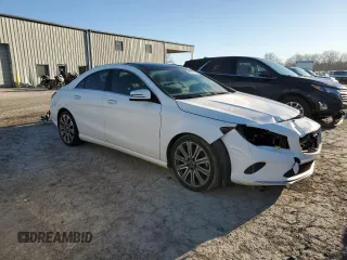 2019 Mercedes-Benz CLA 250 z VIN WDDSJ4GB3KN767079, wystawiony jako Copart lot #46797115 z przebiegiem 57 857 mil mil oraz Czysty tytuł • Clean title. Historia ofert i sprzedaży dostępna na DreamBid. Obrazek 4.