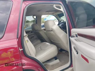 2005 Cadillac Escalade z VIN 1GYEC63T15R178857, wystawiony jako IAAI lot #42313783 z przebiegiem Nie podano mil oraz . Historia ofert i sprzedaży dostępna na DreamBid. Obrazek 8.