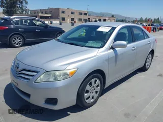 2011 Toyota Camry LE with VIN 4T4BF3EK1BR135553, listed as a IAAI auction lot 42196444 with 233,044 mi miles and . Bid and sale history available at carsss.com. Image 6.