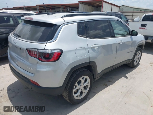 2024 Jeep Compass Latitude with VIN 3C4NJDBN8RT107008, listed as a IAAI auction lot 42521682 with 33,745 mi miles and . Bid and sale history available at DreamBid. Image 4.
