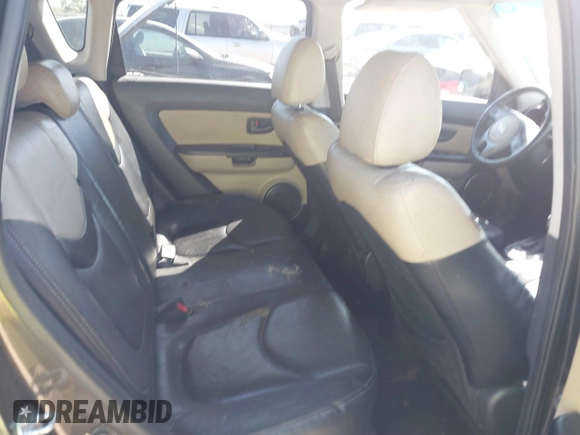 2011 Kia Soul + with VIN KNDJT2A22B7243696, listed as a IAAI auction lot 41762093 with 195,696 mi miles. Bid and sale history available at carsss.com. Image 8.