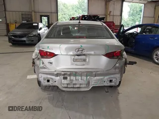 2019 Hyundai Accent SE with VIN 3KPC24A39KE077354, listed as a IAAI auction lot 42592785 with 190,521 mi miles and . Bid and sale history available at DreamBid. Image 6.