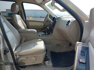 2007 Ford Explorer XLT with VIN 1FMEU73E57UB71075, listed as a IAAI auction lot 40616185 with 160,370 mi miles and . Bid and sale history available at DreamBid. Image 5.