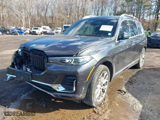 2021 BMW X7 xDrive40i with VIN 5UXCW2C05M9G56541, listed as a IAAI auction lot 41581839 with 1 mi miles. Bid and sale history available at carsss.com. Image 2.