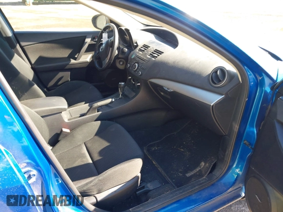 2012 Mazda 3 i Touring with VIN JM1BL1V77C1640555, listed as a IAAI auction lot 42180402 with 87,032 mi miles and . Bid and sale history available at DreamBid. Image 5.