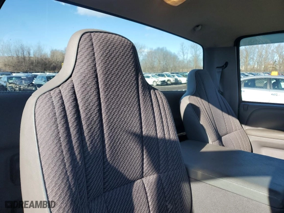 1995 Dodge Ram 1500 with VIN 1B7HF16Y0SS142764, listed as a Copart auction lot 84720074 with 130,034 mi miles and Salvage Title. Bid and sale history available at carsss.com. Image 10.