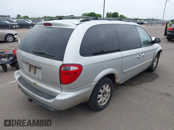2006 Chrysler Town & Country Touring z VIN 2A4GP54L96R730719, wystawiony jako IAAI lot #42363419 z przebiegiem 186 173 mil mil oraz . Historia ofert i sprzedaży dostępna na DreamBid. Obrazek 4.