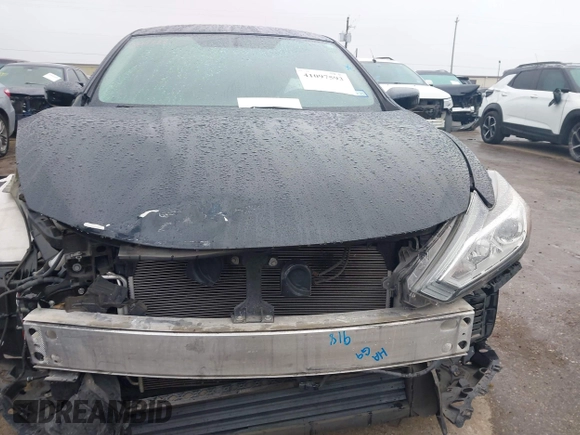 2017 Nissan Altima SV with VIN 1N4AL3AP9HC495694, listed as a IAAI auction lot 41097593 with 83,956 mi miles and . Bid and sale history available at carsss.com. Image 13.