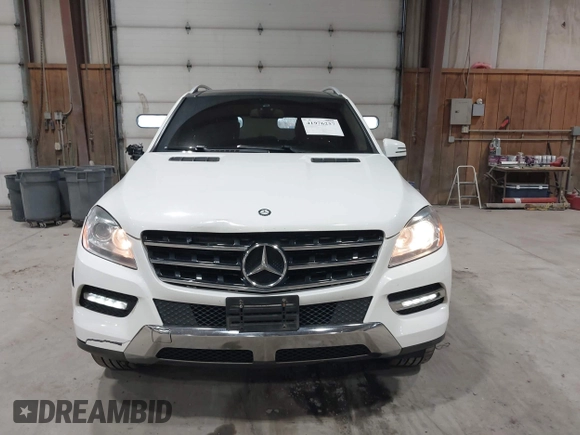 2015 Mercedes-Benz M 350 with VIN 4JGDA5HB3FA492815, listed as a IAAI auction lot 41976237 with 181,940 mi miles and . Bid and sale history available at carsss.com. Image 12.