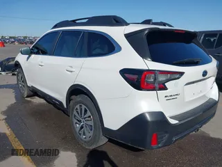 2021 Subaru Outback Premium with VIN 4S4BTAFC0M3165506, listed as a IAAI auction lot 42333562 with 66,572 mi miles and . Bid and sale history available at DreamBid. Image 3.