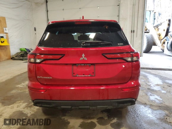 2022 Mitsubishi Outlander ES with VIN JA4J4TA82NZ034047, listed as a Copart auction lot 85648594 with 38,320 mi miles and Salvage Title. Bid and sale history available at carsss.com. Image 6.