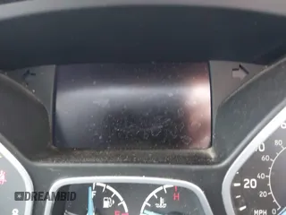 2016 Ford Focus SE с VIN 1FADP3F23GL244313, выставлен на аукционе IAAI как лот 42282622 с пробегом Не указан миль и . История ставок и продаж доступна на DreamBid. Изображение 15.