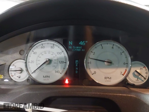 2006 Chrysler 300 Touring with VIN 2C3LK53G76H518015, listed as a IAAI auction lot 41440502 with 117,789 mi miles. Bid and sale history available at carsss.com. Image 7.