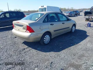 2002 Ford Focus LX with VIN 1FAFP33P42W289681, listed as a IAAI auction lot 41989506 with 128,070 mi miles and . Bid and sale history available at DreamBid. Image 4.