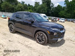 2021 Chevrolet TrailBlazer LT with VIN KL79MPS28MB083896, listed as a Copart auction lot 57450994 with 30,187 mi miles and Salvage Title. Bid and sale history available at DreamBid. Image 4.