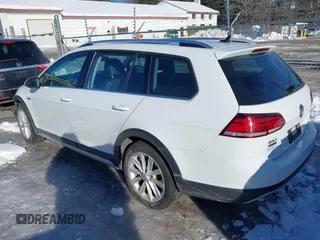 2019 Volkswagen Golf S z VIN 3VWH17AU9KM515974, wystawiony jako IAAI lot #41596110 z przebiegiem 29 019 mil mil oraz . Historia ofert i sprzedaży dostępna na DreamBid. Obrazek 15.