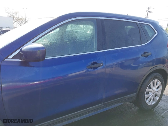 2017 Nissan Rogue SL with VIN 5N1AT2MT0HC843410, listed as a IAAI auction lot 41835952 with 199,822 mi miles. Bid and sale history available at carsss.com. Image 15.