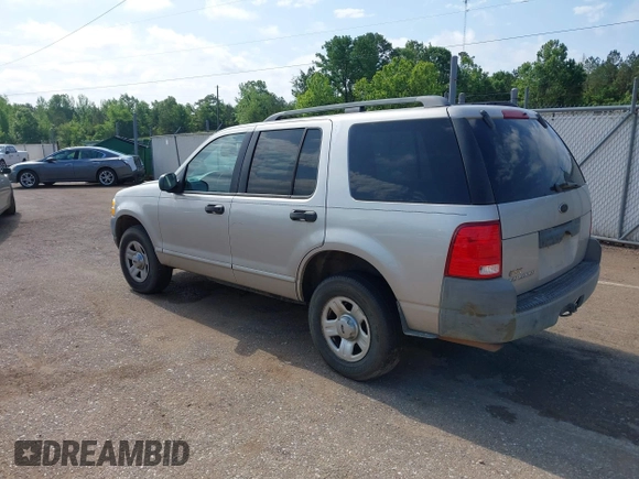 2003 Ford Explorer XLS z VIN 1FMZU62K83UB62366, wystawiony jako IAAI lot #42177950 z przebiegiem 288 243 mil mil oraz . Historia ofert i sprzedaży dostępna na DreamBid. Obrazek 3.