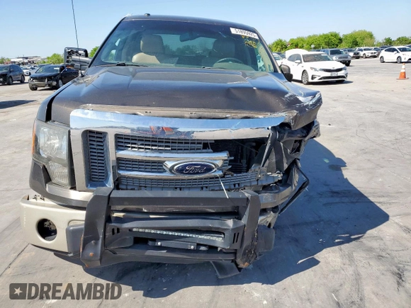 2009 Ford F-150 XL z VIN 1FTPW14V29KC44159, wystawiony jako Copart lot #51895925 z przebiegiem 196 037 mil mil oraz Szkoda całkowita • Salvage title. Historia ofert i sprzedaży dostępna na DreamBid. Obrazek 5.