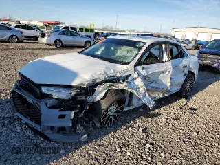 2017 Audi A4 Premium Plus z VIN WAUENAF46HN028100, wystawiony jako Copart lot #85055734 z przebiegiem 101 149 mil mil oraz Szkoda całkowita • Salvage title. Historia ofert i sprzedaży dostępna na DreamBid. Obrazek 1.