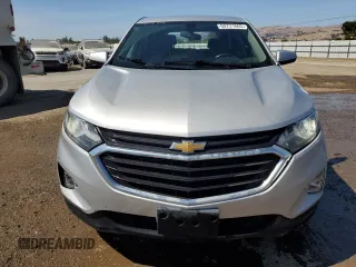 2018 Chevrolet Equinox LT z VIN 3GNAXSEV2JS568428, wystawiony jako Copart lot #60731665 z przebiegiem 47 710 mil mil oraz Czysty tytuł • Clean title. Historia ofert i sprzedaży dostępna na DreamBid. Obrazek 5.
