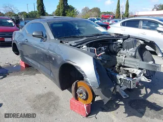 2016 Chevrolet Camaro 2SS with VIN 1G1FH1R71G0168080, listed as a IAAI auction lot 41523665 with 1 mi miles. Bid and sale history available at carsss.com. Image 1.