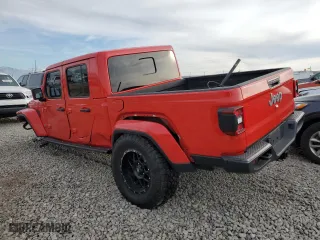 2021 Jeep Gladiator Overland with VIN 1C6HJTFG4ML520672, listed as a Copart auction lot 84208074 with 57,038 mi miles and Salvage Title. Bid and sale history available at carsss.com. Image 2.