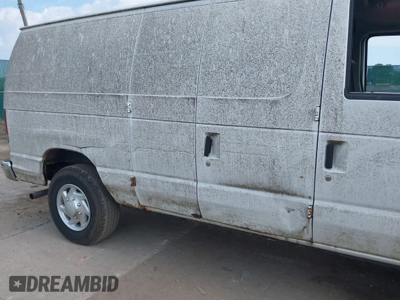 2011 Ford Econoline Cargo Commercial with VIN 1FTNE2EW7BDA51829, listed as a IAAI auction lot 42698973 with 197,907 mi miles and . Bid and sale history available at DreamBid. Image 6.
