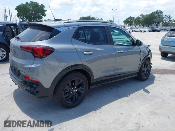2025 Buick Encore GX Sport Touring с VIN KL4AMDSL7SB038317, выставлен на аукционе IAAI как лот 42151204 с пробегом 10 917 миль миль и . История ставок и продаж доступна на DreamBid. Изображение 4.