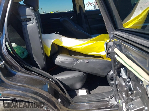2019 Mazda CX-5 Touring with VIN JM3KFACM1K0533142, listed as a IAAI auction lot 41880181 with Not Provided miles and . Bid and sale history available at carsss.com. Image 8.