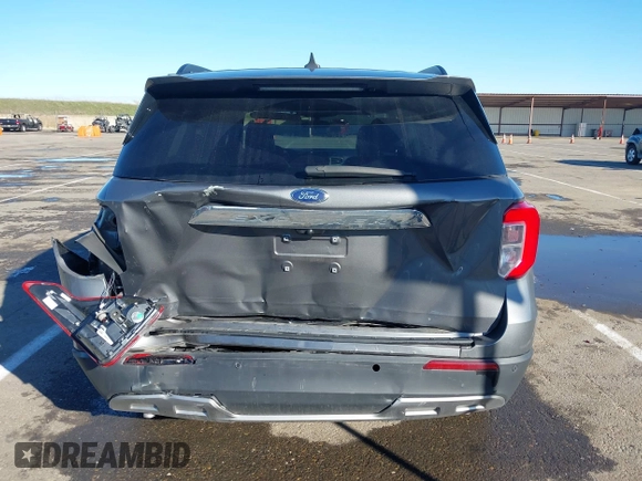 2023 Ford Explorer XLT with VIN 1FMSK7DH2PGB07995, listed as a IAAI auction lot 41518424 with 14,438 mi miles. Bid and sale history available at carsss.com. Image 6.