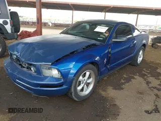 2007 Ford Mustang Deluxe with VIN 1ZVFT80N575334160, listed as a IAAI auction lot 41960332 with 160,283 mi miles. Bid and sale history available at carsss.com. Image 17.