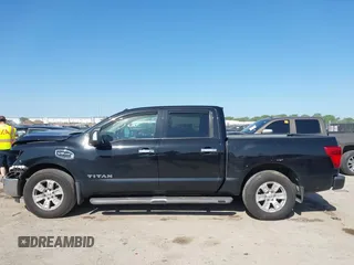 2017 Nissan Titan SV with VIN 1N6AA1E68HN535917, listed as a IAAI auction lot 41974261 with 162,561 mi miles and . Bid and sale history available at DreamBid. Image 15.