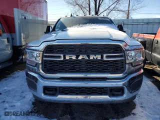 2024 Ram 2500 Tradesman with VIN 3C6UR5HL9RG125579, listed as a Copart auction lot 78882644 with 27,318 mi miles and Salvage Title. Bid and sale history available at carsss.com. Image 5.