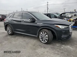 2021 Infiniti QX50 Pure z VIN 3PCAJ5AA4MF105024, wystawiony jako Copart lot #63425953 z przebiegiem 15 143 mil mil oraz . Historia ofert i sprzedaży dostępna na DreamBid. Obrazek 4.