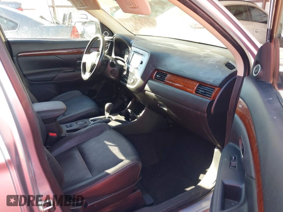 2015 Mitsubishi Outlander SE with VIN JA4AD3A34FZ011259, listed as a IAAI auction lot 41290830 with 88,147 mi miles and . Bid and sale history available at DreamBid. Image 5.