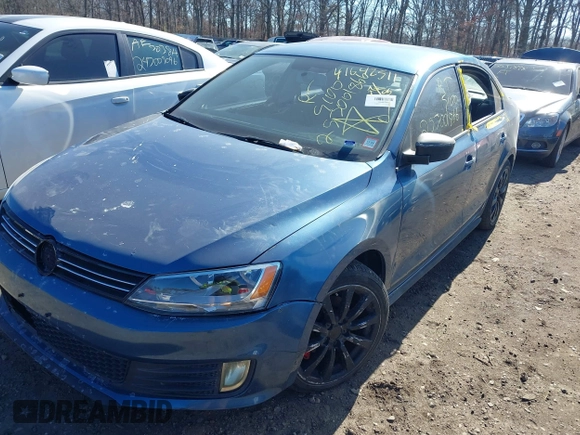 2015 Volkswagen Jetta S with VIN 3VW1K7AJ0FM353081, listed as a IAAI auction lot 41642511 with Not provided miles and . Bid and sale history available at DreamBid. Image 2.