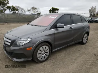 2017 Mercedes-Benz B with VIN WDDVP9AB7HJ015435, listed as a Copart auction lot 48097683 with 61,184 mi miles. Bid and sale history available at carsss.com. Image 1.