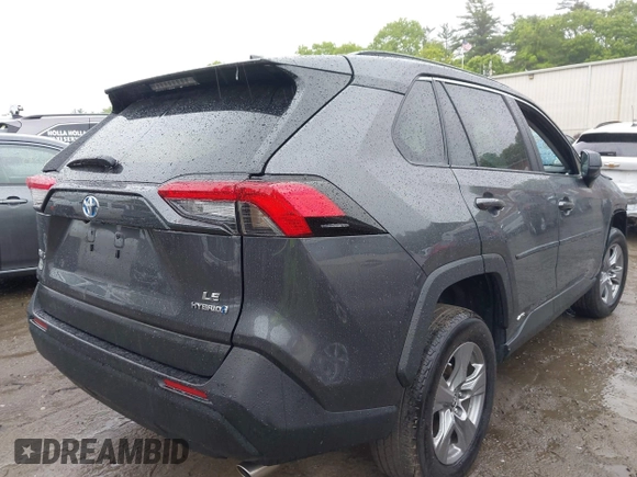 2024 Toyota RAV4 Hybrid LE с VIN 2T3LWRFV0RW201327, выставлен на аукционе IAAI как лот 42308254 с пробегом 8 425 миль миль и . История ставок и продаж доступна на DreamBid. Изображение 4.