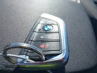 2017 BMW X1 xDrive28i z VIN WBXHT3Z34H4A53805, wystawiony jako IAAI lot #40682476 z przebiegiem 225 253 mil mil oraz . Historia ofert i sprzedaży dostępna na DreamBid. Obrazek 11.