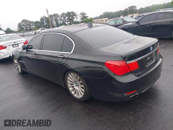 2010 BMW 7 Series 750Li с VIN WBAKB8C5XACY62728, выставлен на аукционе IAAI как лот 42375605 с пробегом 128 368 миль миль и . История ставок и продаж доступна на DreamBid. Изображение 3.