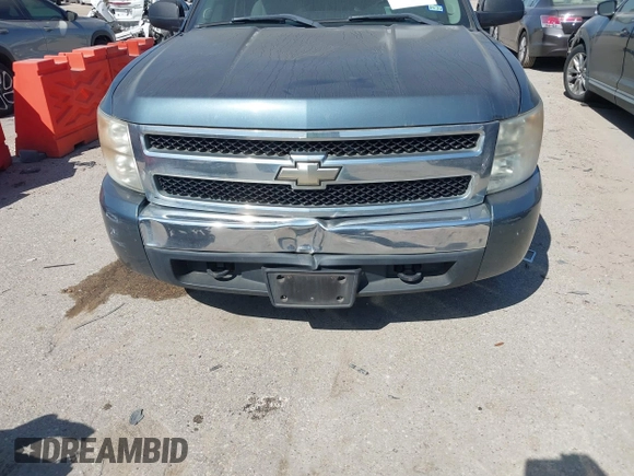 2008 Chevrolet Silverado 1500 Work Truck with VIN 2GCEC13C181113268, listed as a IAAI auction lot 41995026 with 131,071 mi miles and . Bid and sale history available at DreamBid. Image 6.