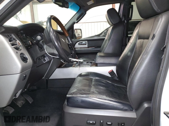 2008 Ford Expedition EL Limited with VIN 1FMFK20518LA23272, listed as a Copart auction lot 87548725 with 134,045 mi miles and Salvage Title. Bid and sale history available at carsss.com. Image 7.
