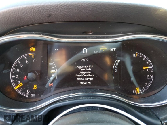 2021 Jeep Grand Cherokee Trailhawk with VIN 1C4RJFLG5MC627975, listed as a Copart auction lot 83080204 with 83,642 mi miles and Salvage Title. Bid and sale history available at carsss.com. Image 9.