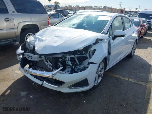 2019 Chevrolet Cruze Premier with VIN 1G1BF5SM6K7114379, listed as a IAAI auction lot 41425240 with 37,965 mi miles. Bid and sale history available at carsss.com. Image 17.