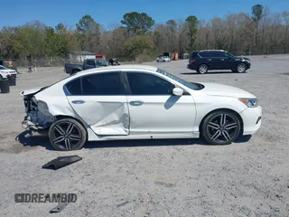 2017 Honda Accord Sedan Sport with VIN 1HGCR2F53HA118309, listed as a IAAI auction lot 41882850 with 173,721 mi miles. Bid and sale history available at carsss.com. Image 13.