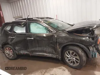 2015 Nissan Rogue SV with VIN 5N1AT2MV1FC901930, listed as a IAAI auction lot 41596966 with 116,083 mi miles. Bid and sale history available at carsss.com. Image 12.