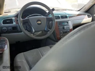 2007 Chevrolet Suburban LT with VIN 3GNFC16J77G102870, listed as a Copart auction lot 52852535 with 226,632 mi miles and Salvage Title. Bid and sale history available at carsss.com. Image 8.